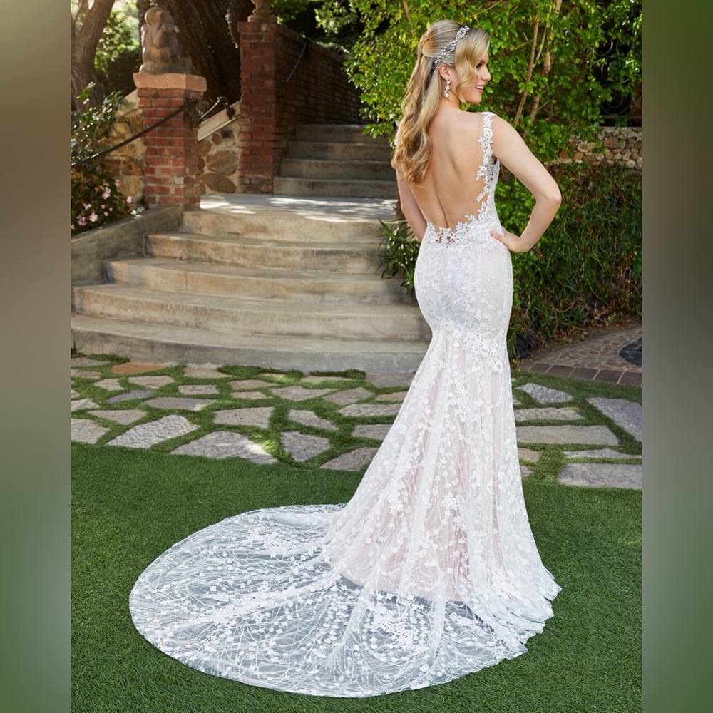 Size 16 Lace Wedding Dress